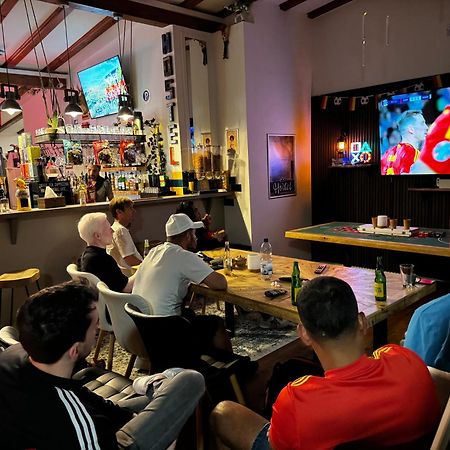 Hostel MHG Exterior photo Sky Sports broadcast of the 2019 Tour de France